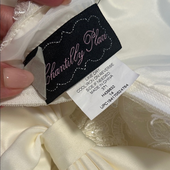 Embroidered Off White Lace Kids Dress Flower girl Wedding Dilliards - Picture 9 of 16